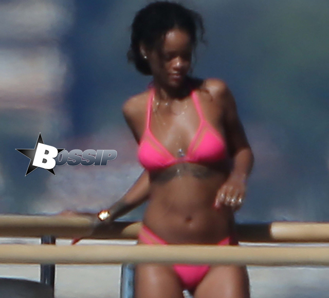 Rihanna spotted on a luxury super Yacht in the South of France