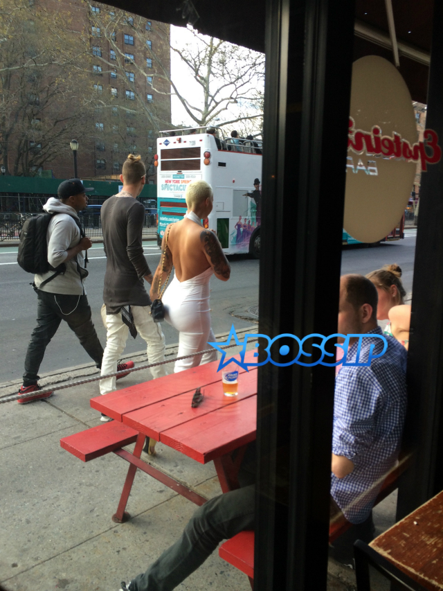 Amber Rose and Machine Gun Kelly
