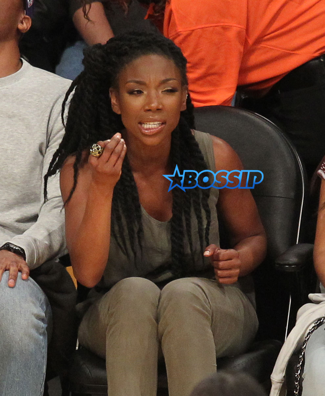 WENN Brandy Norwood friend Lakers game defeat Grizzlies Staples Center new boyfriend Kobe Bryant