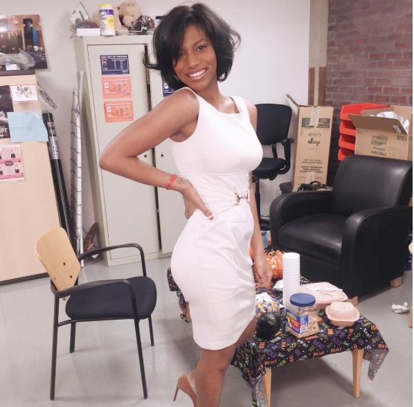 taylor rooks 18