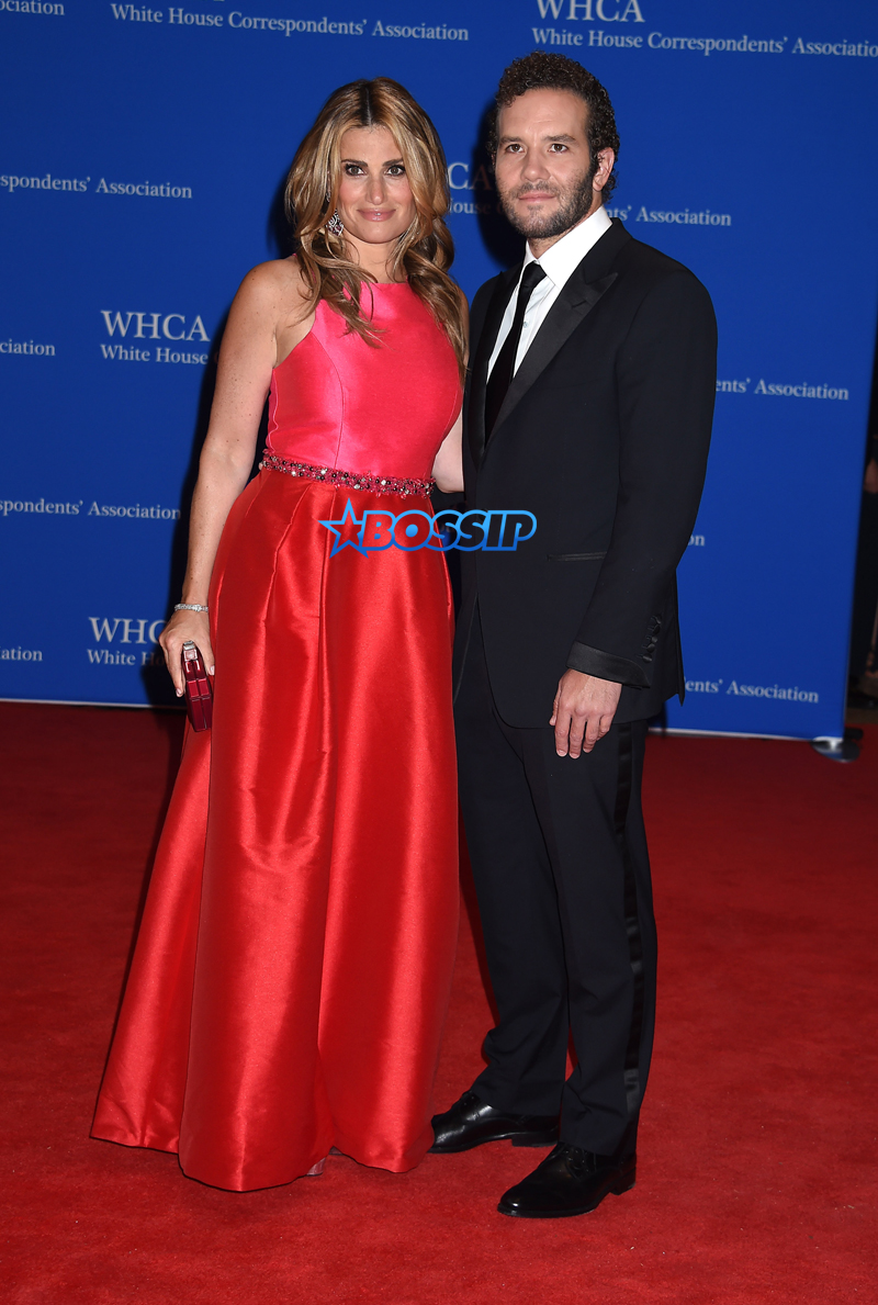 splashNews Idina Menzel Aaron Lohr