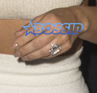 fameflynetpictures kim kardashian kanye west $5million ring