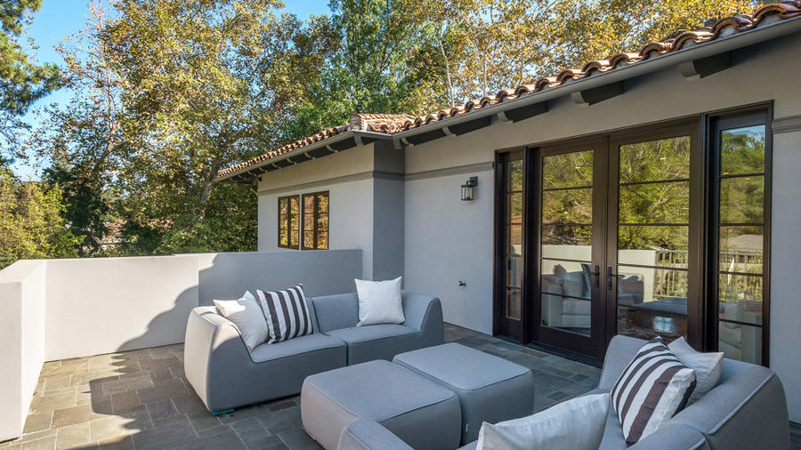 la-fi-hotprop-viola-davis-toluca-lake-house-20-032