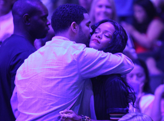 rs_560x415-140410052427-1024.Drake-Rihanna-Clippers-JR-41014_copy