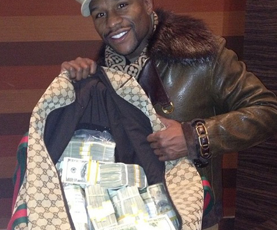 floyd-mayweather-showoff-money