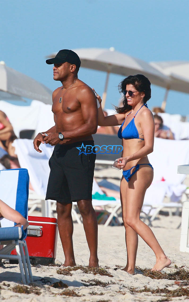 Maxwell afternoon at the beach with a new brunette girl in Miami Beach, FL. H rumored break up earlier this year w/ Lithuanian supermodel Deimante Guobyte. Maxwell, 43, blue bikini clad friend. SplashNews