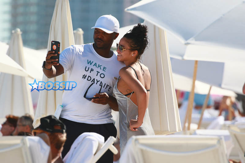Singer Cassie Ventura s bikini body black and white swimsuit at the beach in Miami, Florida. SplashNews