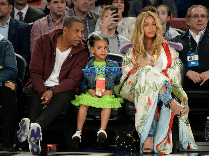 NEW ORLEANS, LA - FEBRUARY 19: Jay Z, Blue Ivy Carter and Beyonce Knowles attend the 66th NBA All-Star Game at Smoothie King Center on February 19, 2017 in New Orleans, Louisiana. (Photo by Kevin Mazur/Getty Images)