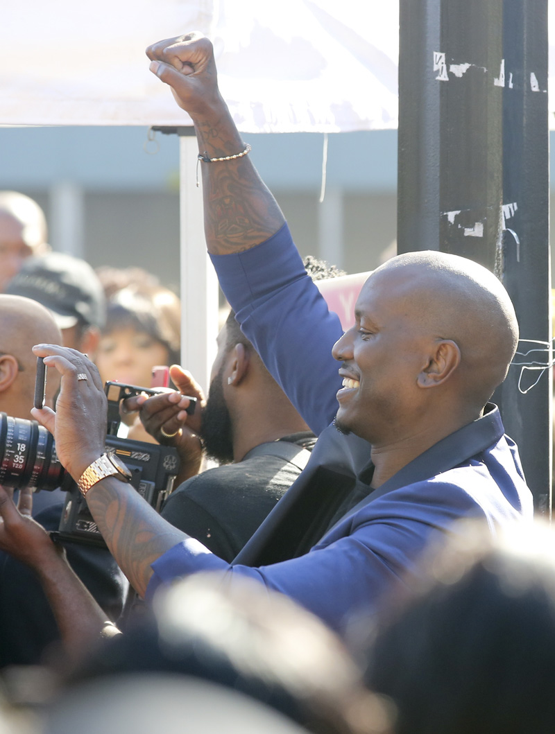 Early dismissal applies to Xmas, NYE, Labor Day, 4th of July, and Labor Day. Sorry L