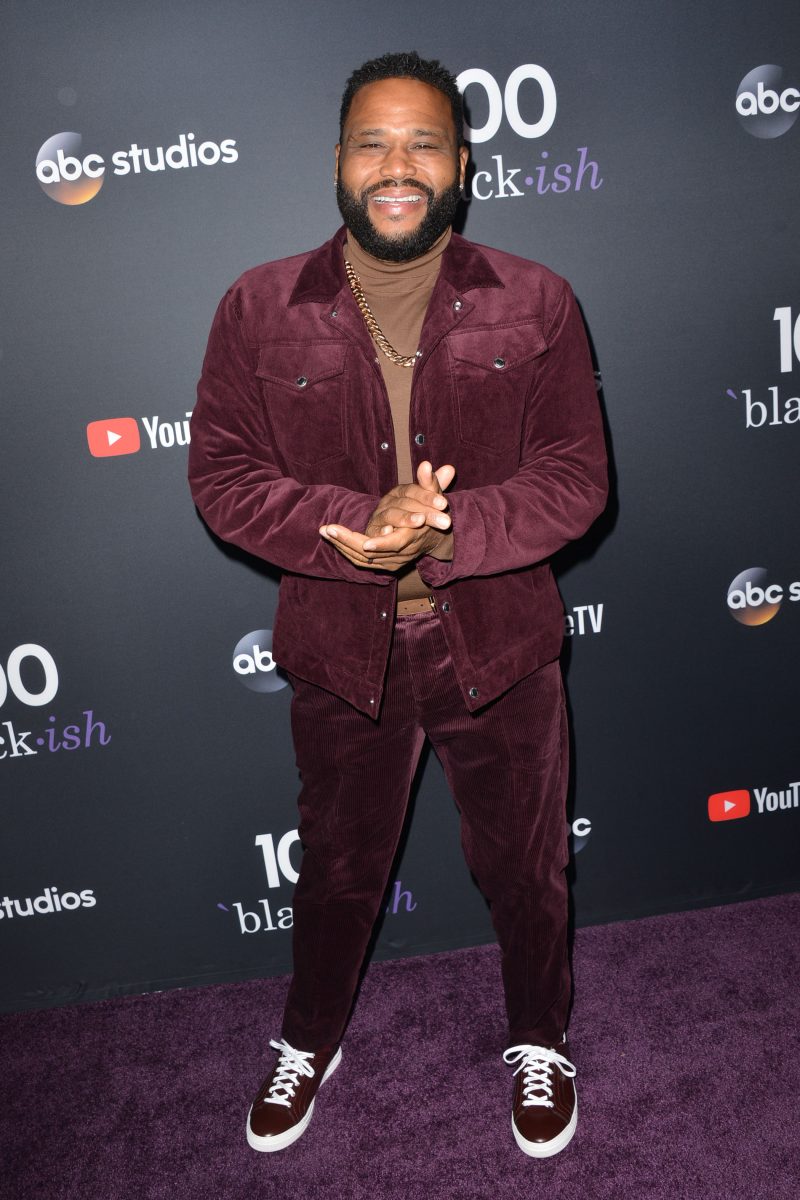 Anthony Anderson LOS ANGELES, CA - NOV 10: 'Black-ish' celebrates its 100th episode - Arrivals at The Walt Disney Studios in Los Angeles.