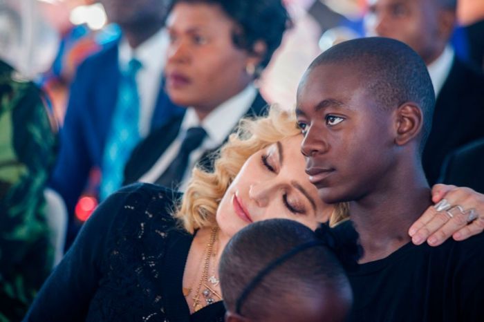 MALAWI-US-HEALTH-MUSIC-MADONNA
