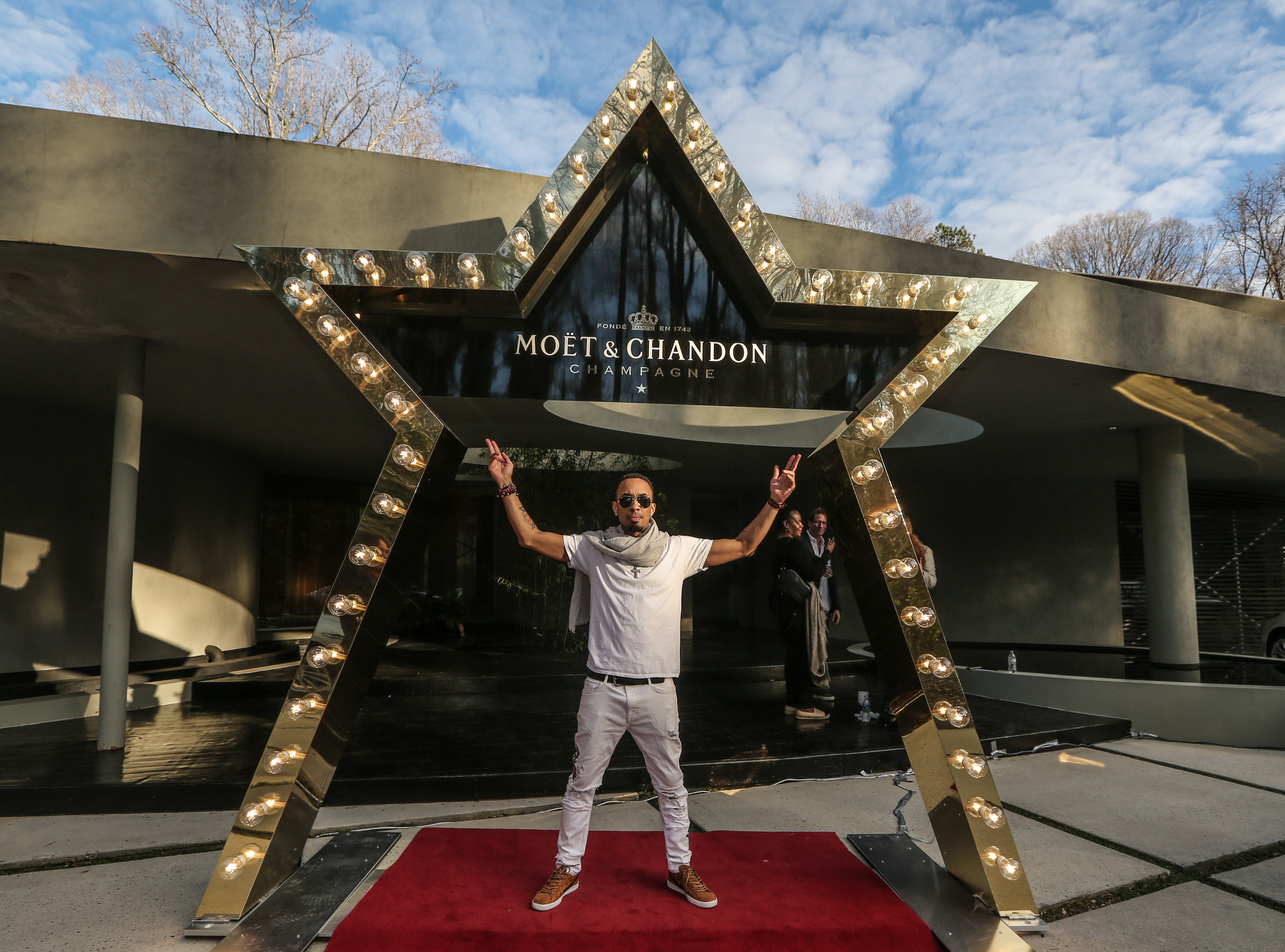 Dallas Austin x Moet