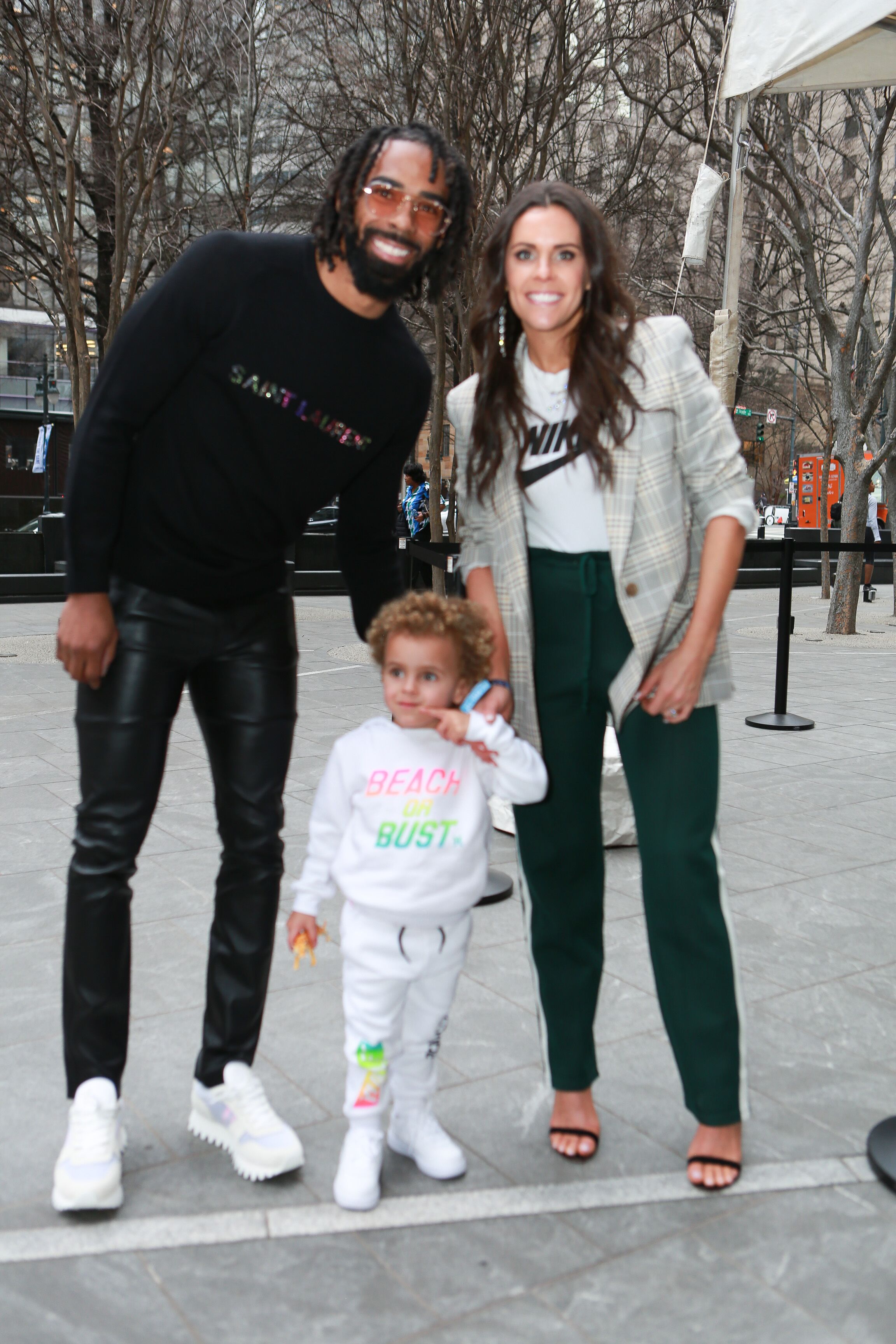 Grizzlies Mike Conley and Family Rookie USA Fashion Show