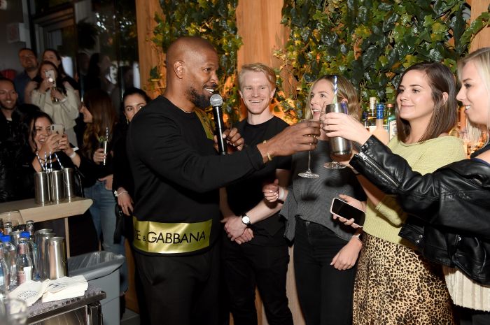 Jamie Foxx, Aidy Bryant & Colin Jost Take Over NYC Happy Hour