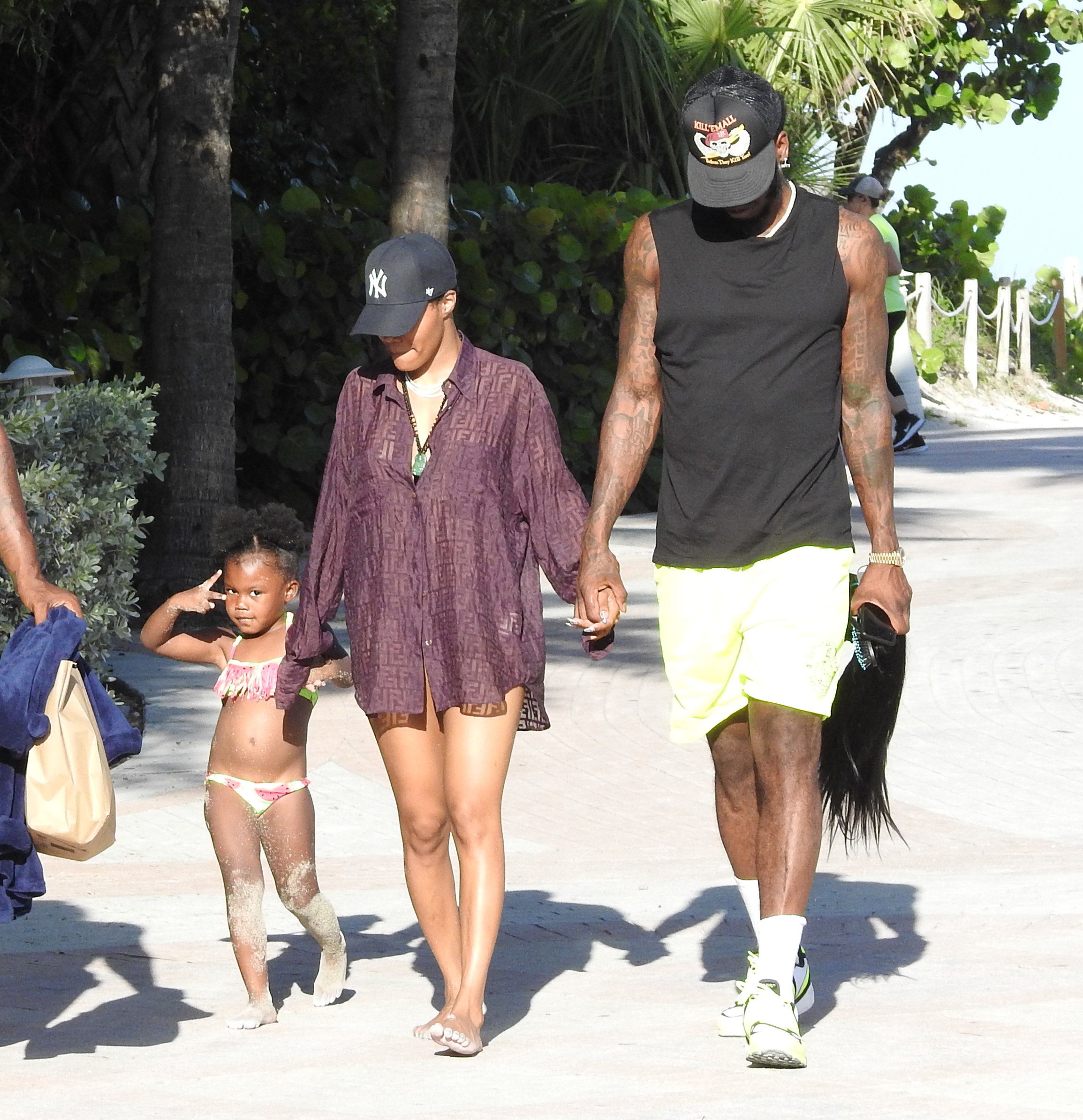 Teyana Taylor Iman Shumpert and daughter Junie in Miami