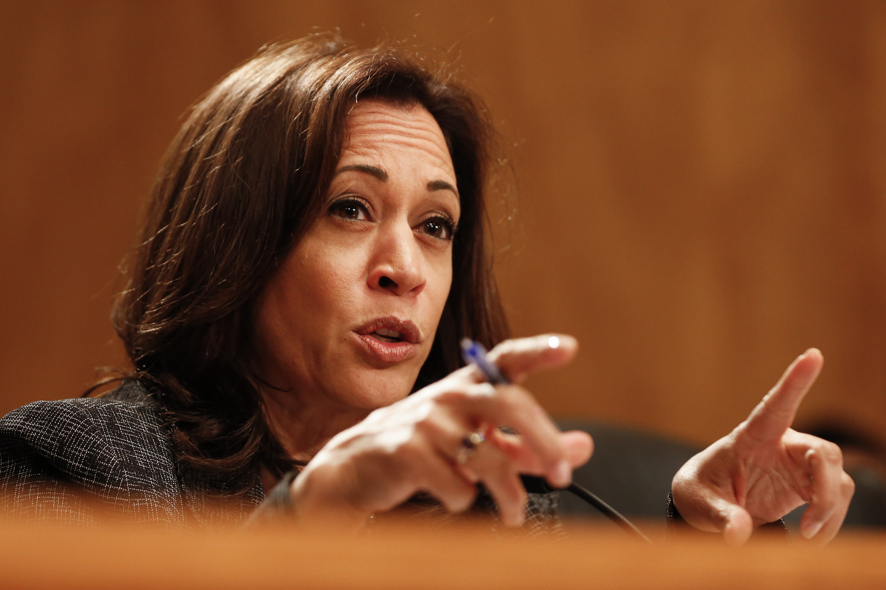 Kamala Harris Talks Calling Out Joe Biden, Medicare For All & Trumps Coward Behavior On 'Jimmy Kimmel'