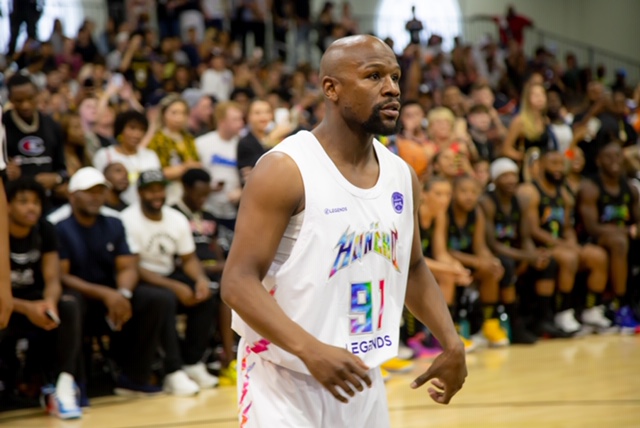 Floyd Mayweather Jr. x Legends Charity Basketball Event