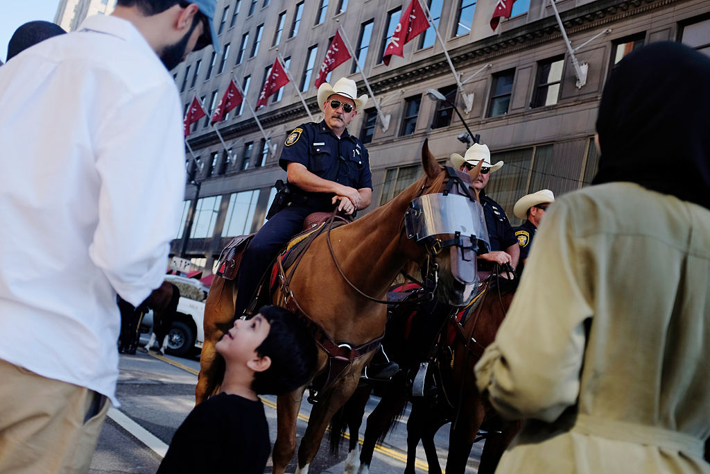 TOPSHOT-US-VOTE-REPUBLICANS-CONVENTION-PROTEST