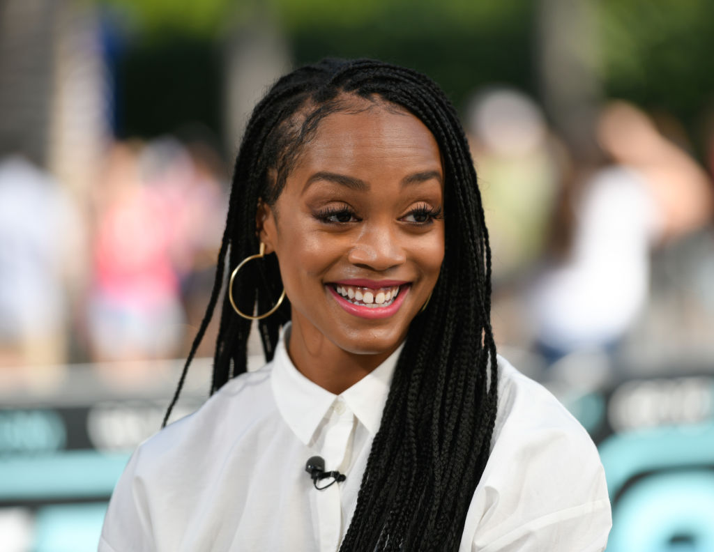 Rachel Lindsay Visits Extra