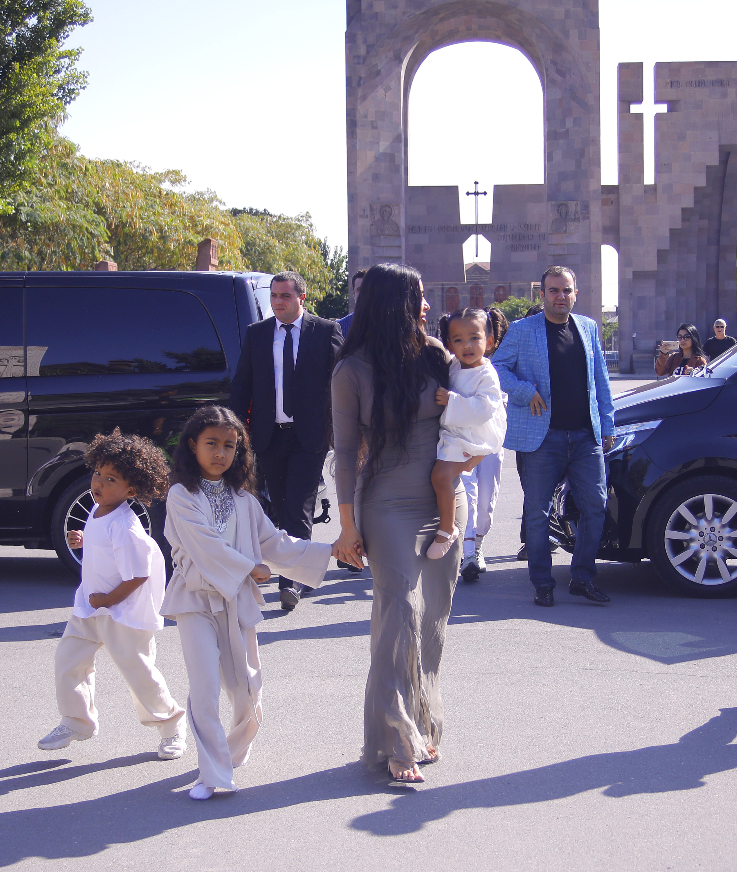Kim and Kourtney Kardashian get their children baptized in Armenia