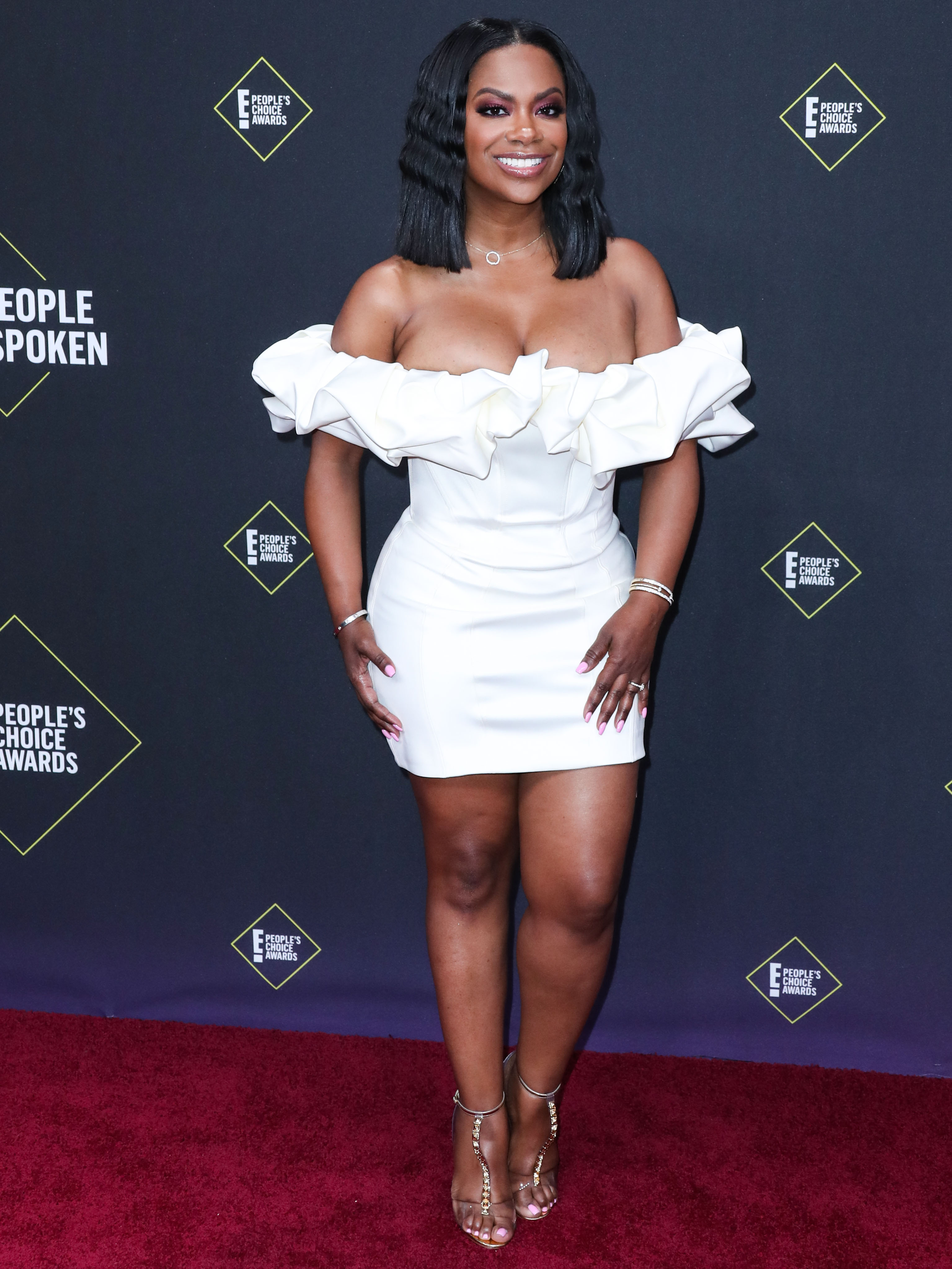 Kandi Burruss 45th Annual Peoples Choice Awards in Los Angeles