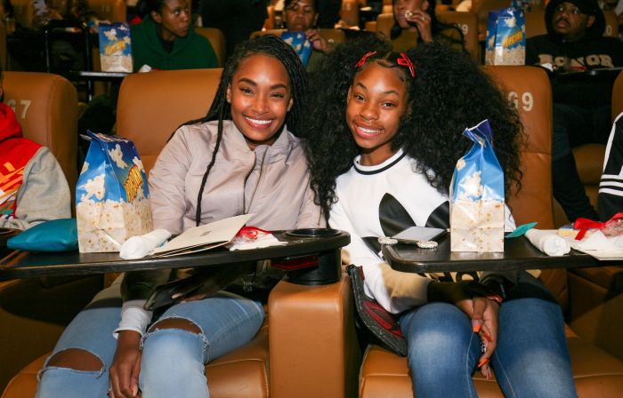 Xilla Movie Party