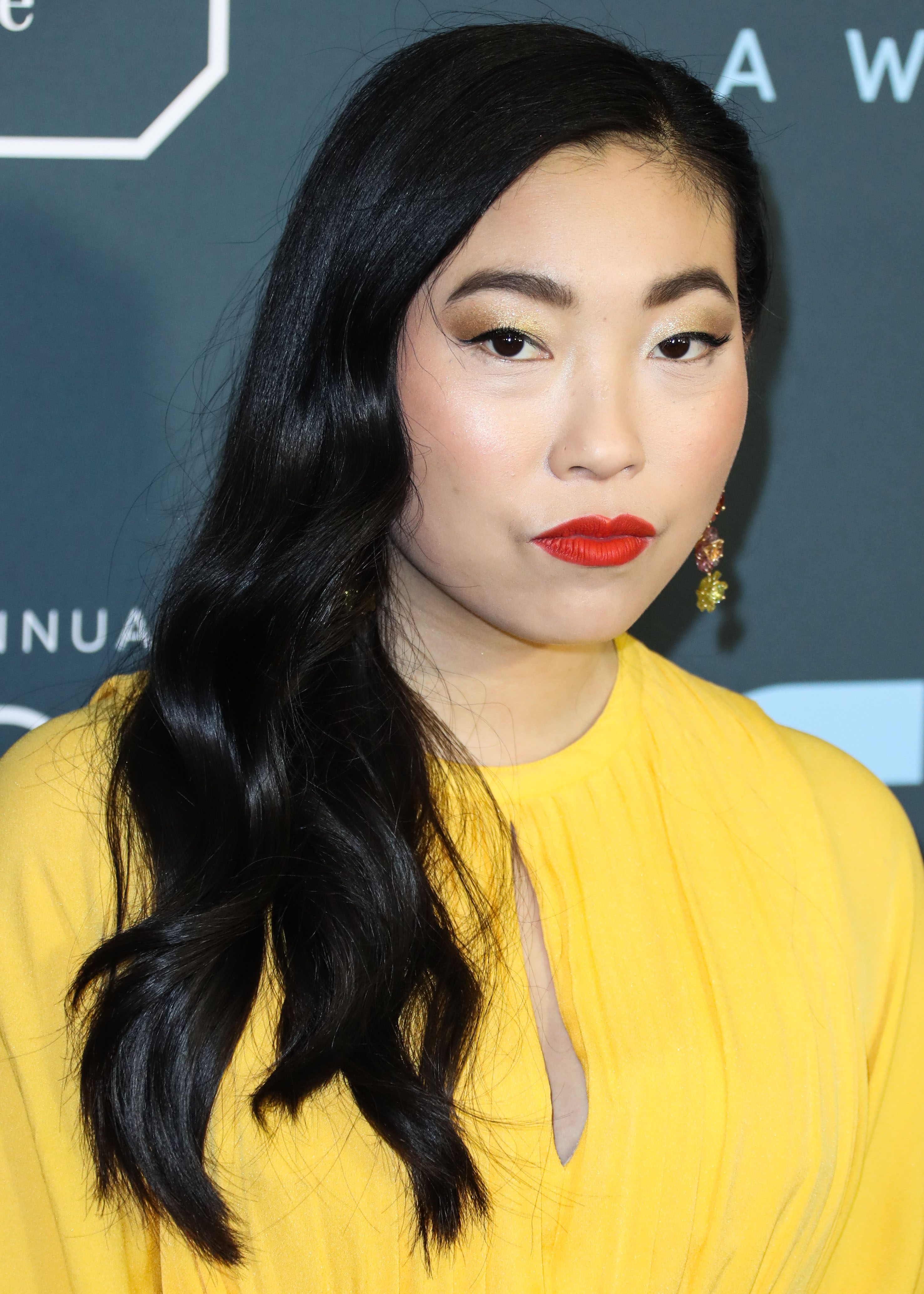 Awkwafina Critics Choice Awards