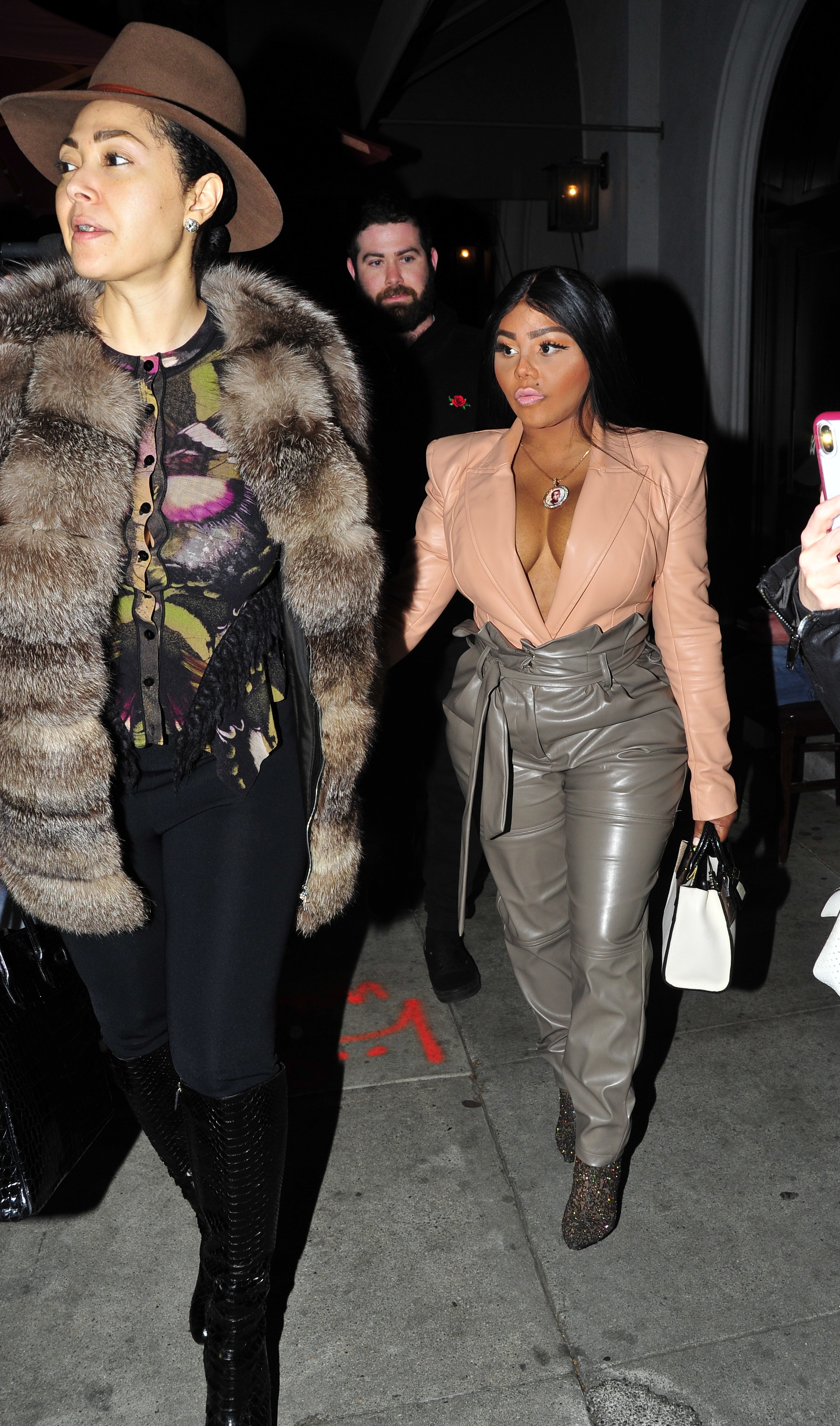 Lil Kim has dinner at Craig's in West Hollywood