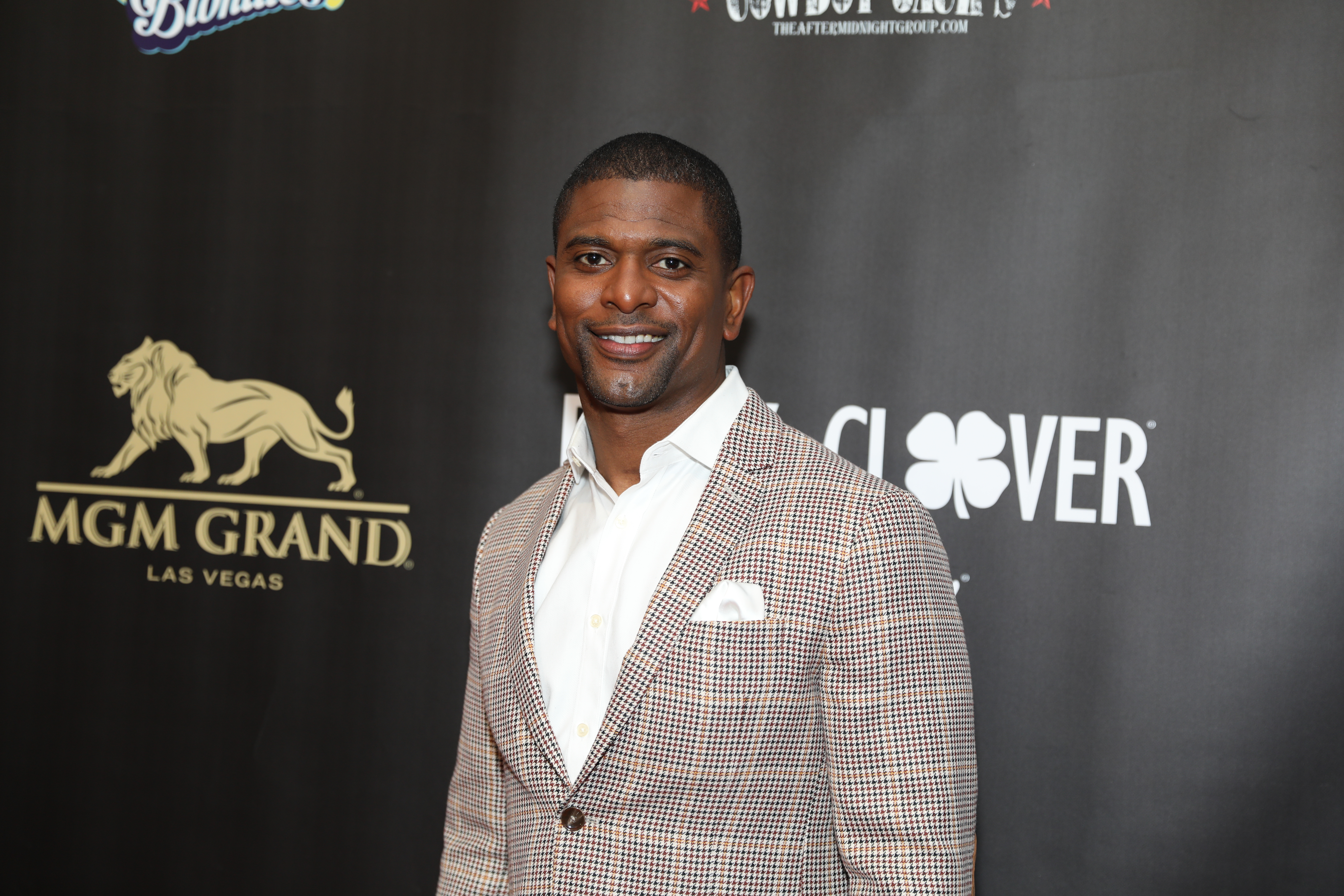 Leather & Laces Super Bowl 52 party