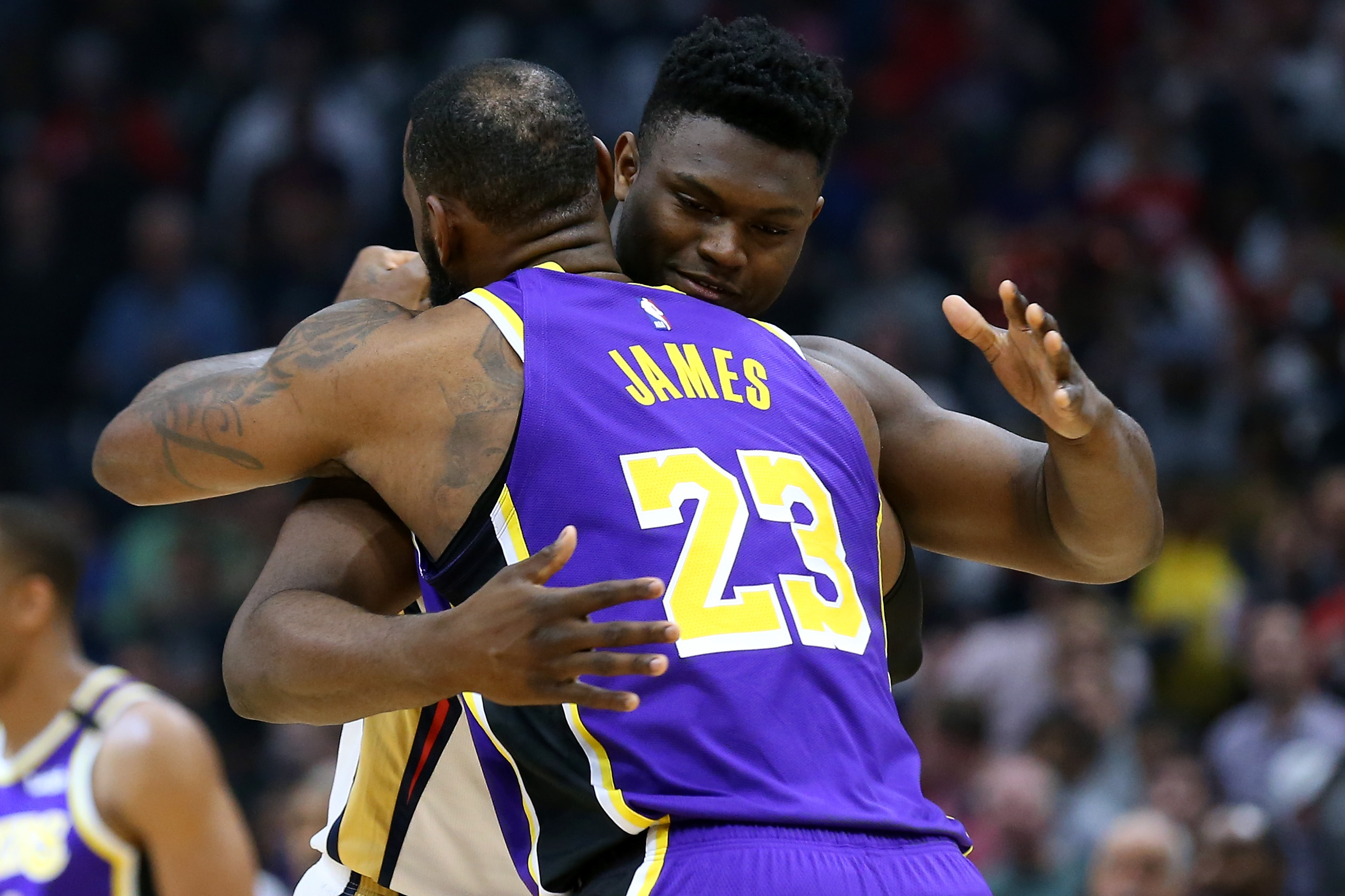 Lebron James Embraces Zion Williamson
