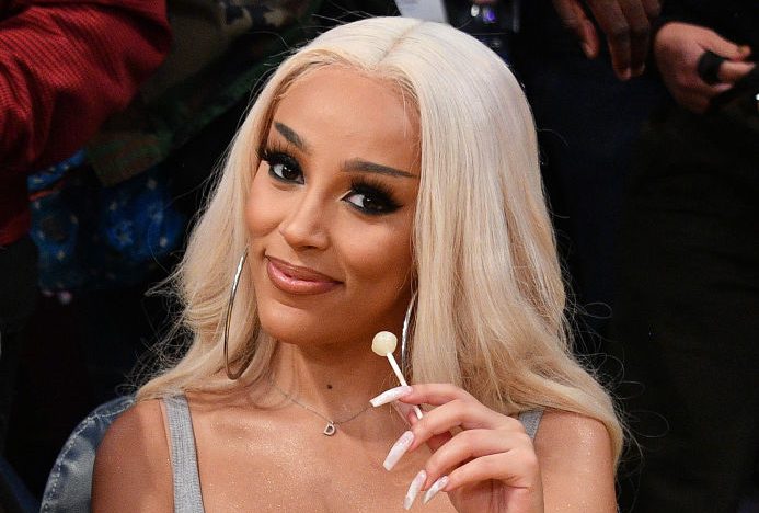 Celebrities At The Los Angeles Lakers Game