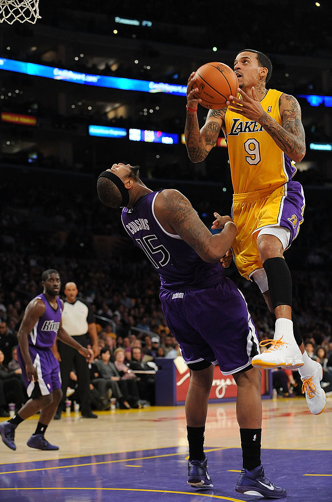 Sacramento Kings v Los Angeles Lakers
