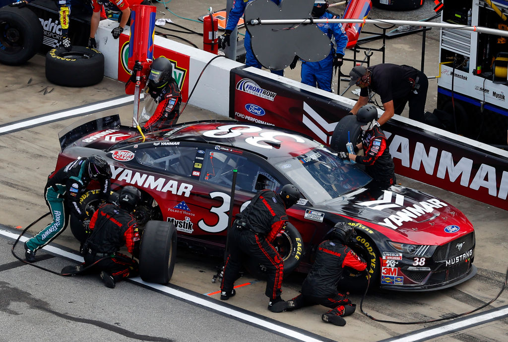 NASCAR Cup Series Folds of Honor QuikTrip 500