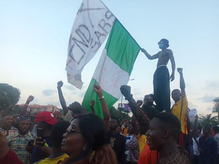 End SARS Protesters Block Highways In Lagos