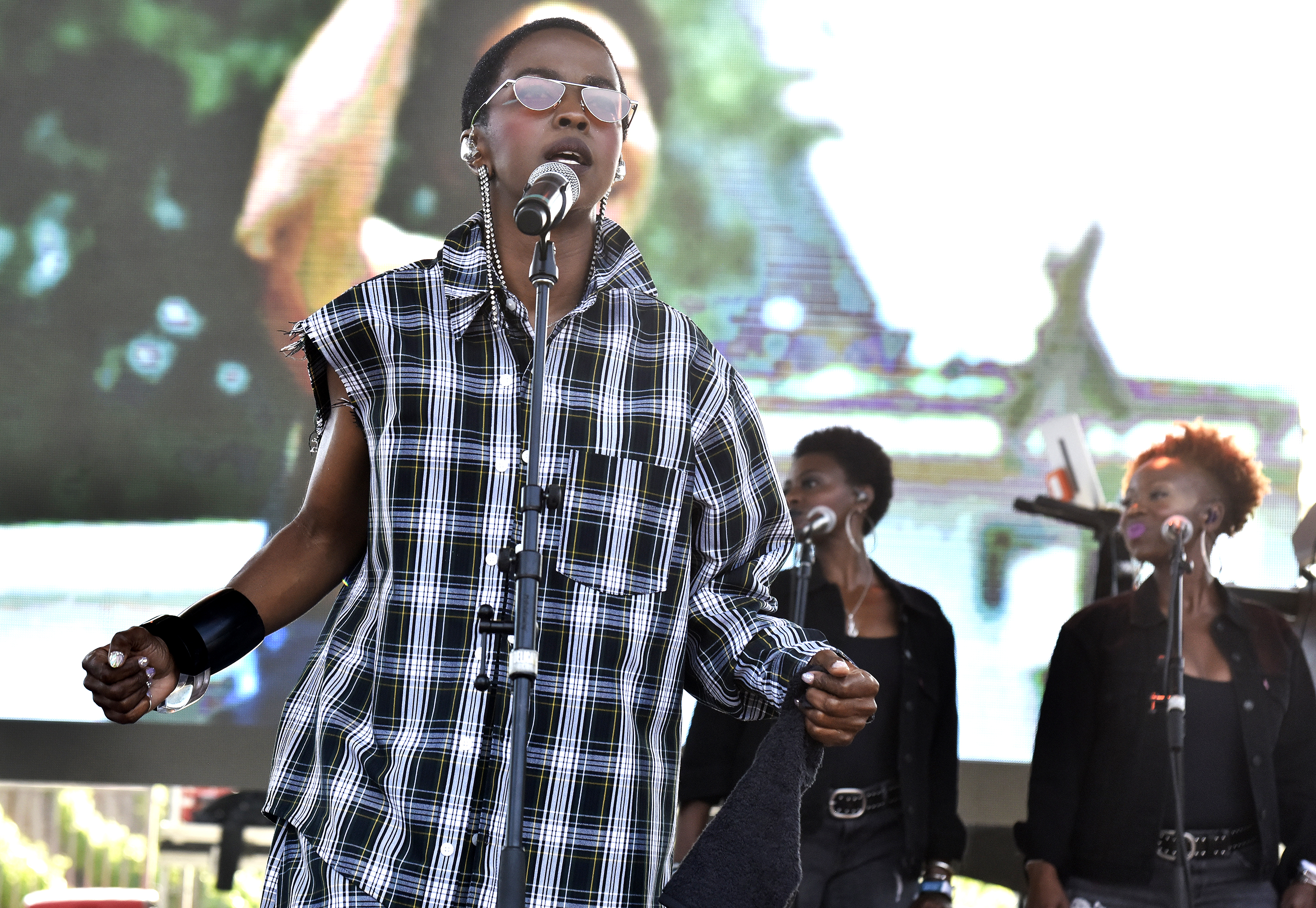 Lauryn Hill Performing Live