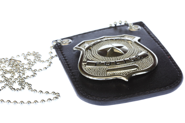 Undercover detective badge for concealment