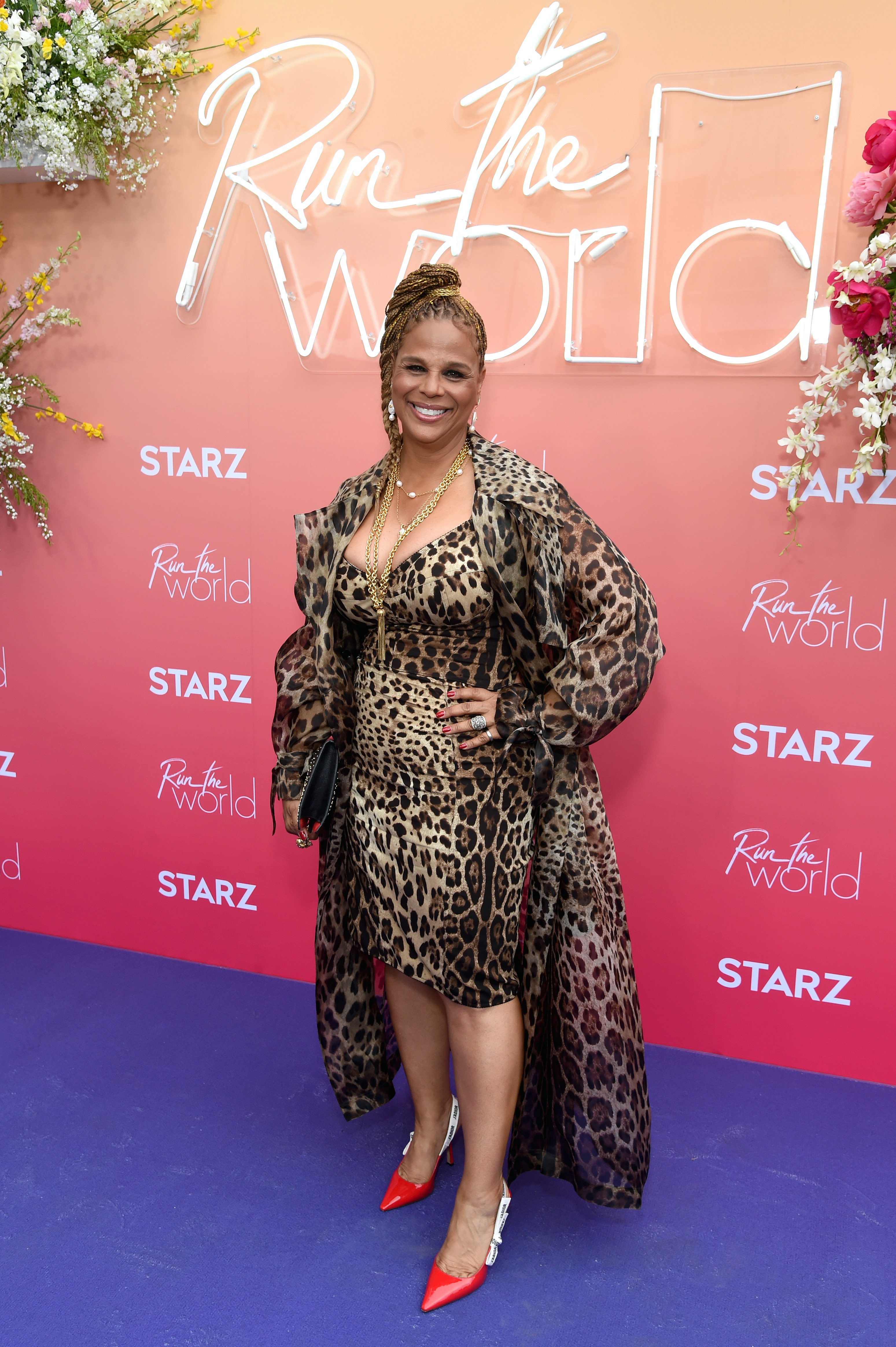 Run The World STARZ