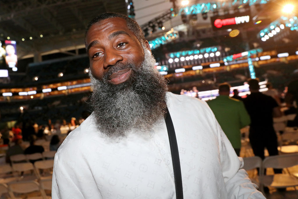 Floyd Mayweather v Logan Paul