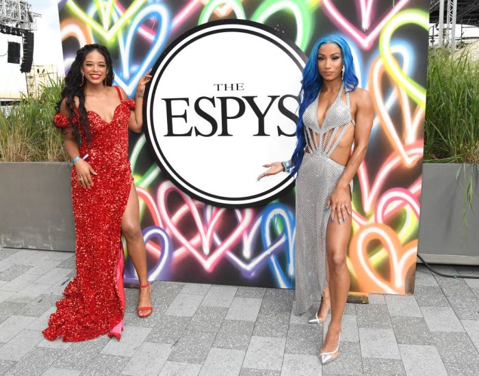 Bianca Belair And Sasha Banks