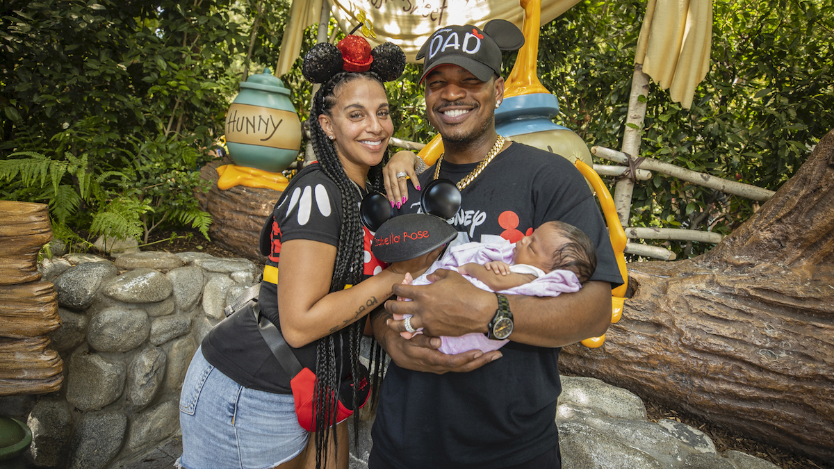 Ne-Yo aka Shaffer Smith and wife Crystal Renay with their daughter Isabella Rose
