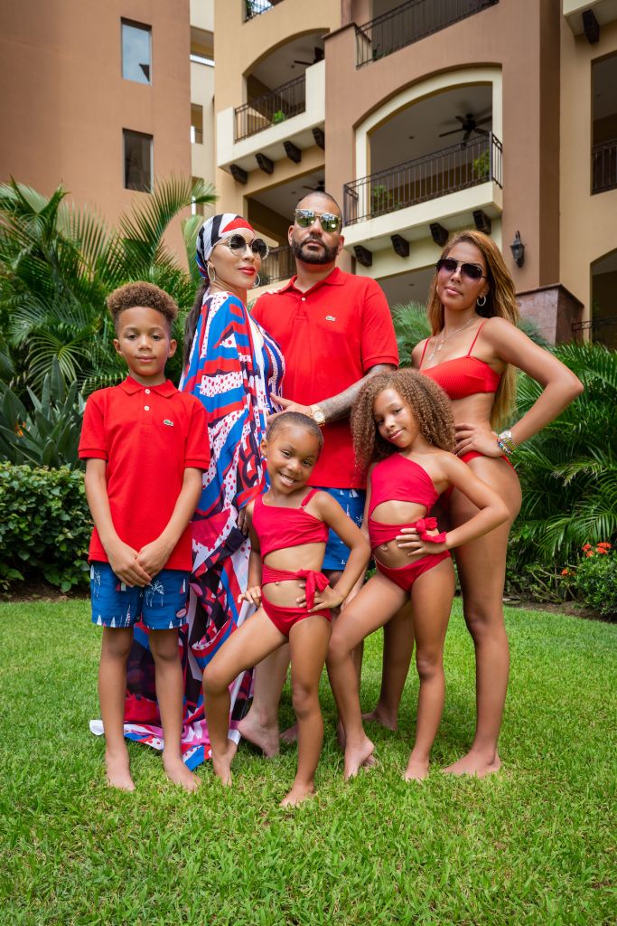 DJ Envy and the Casey Crew vacation in Mexico