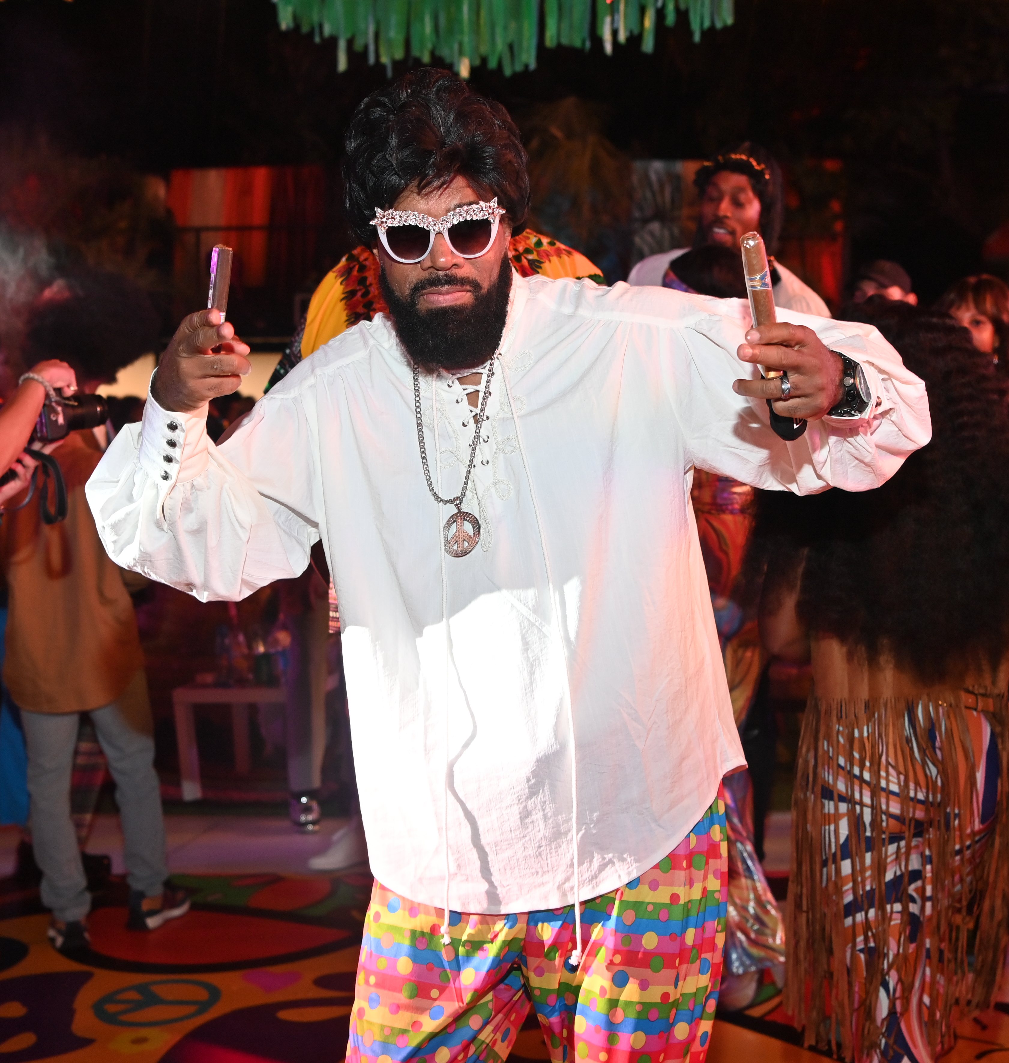 2Chainz Birthday Hippie Style