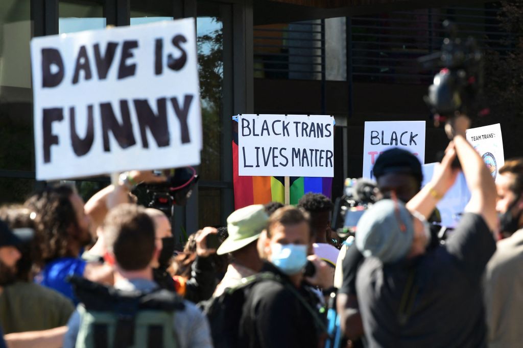 US-ENTERTAINMENT-COMEDY-TRANSGENDER-NETFLIX