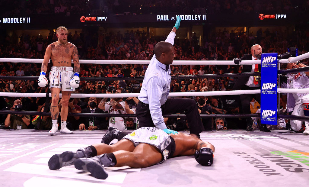 Jake Paul v Tyron Woodley