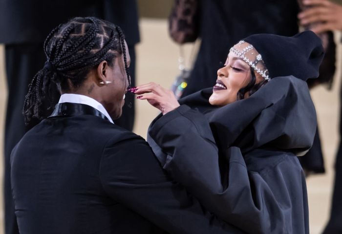 The 2021 Met Gala Celebrating In America: A Lexicon Of Fashion - Street Sightings