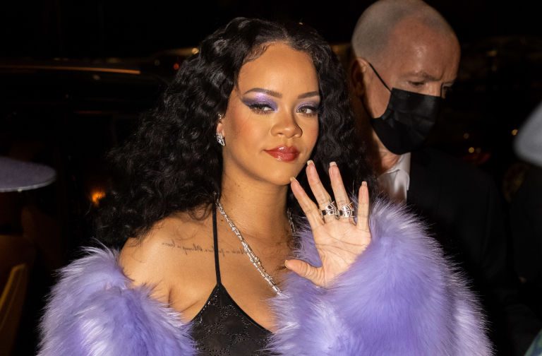 Celebrity Sightings - Milan Fashion Week Fall/Winter 2022/2023