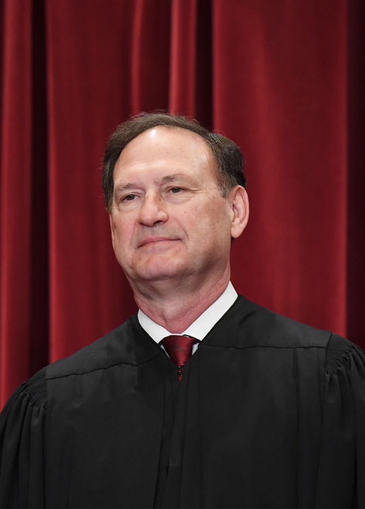 U.S. Supreme Court portrait - Washington, DC