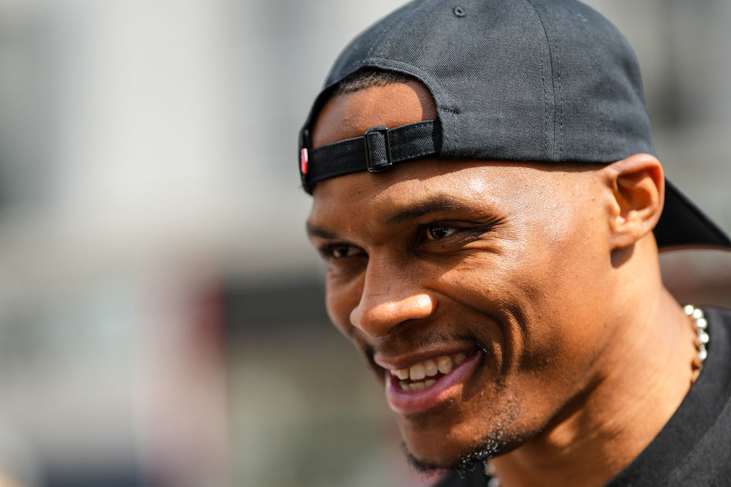 Street Style - Paris Fashion Week - Menswear Spring/Summer 2023 : Day Three