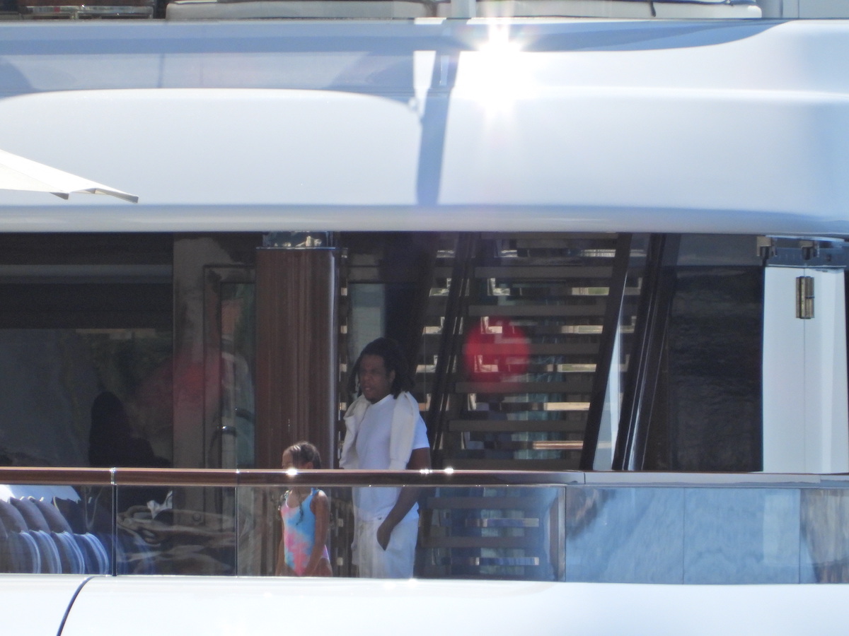 Beyonce and Jay-Z and kids aboard luxury yacht Faith