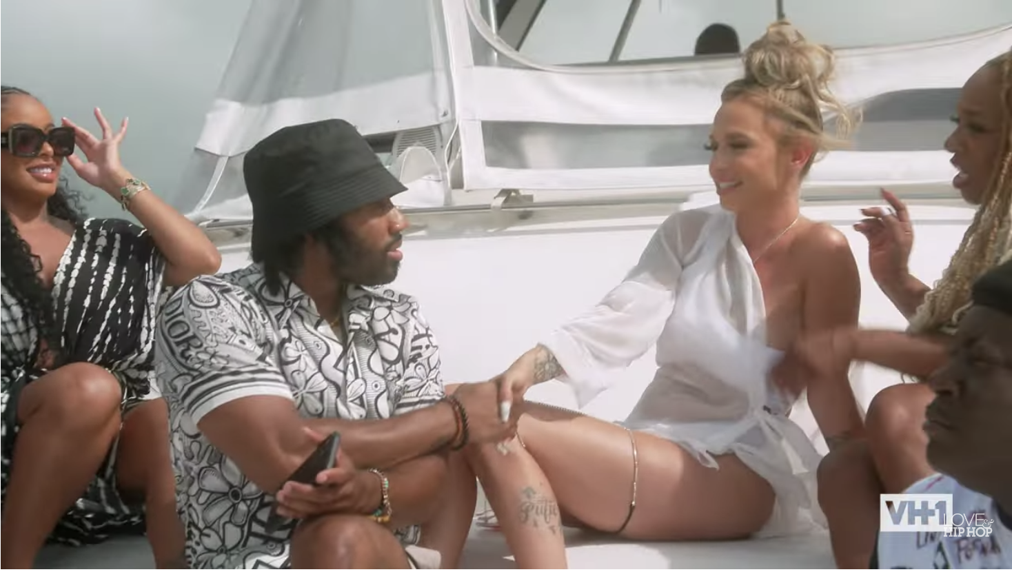 VH1 Family Reunion: Love & Hip Hop Edition